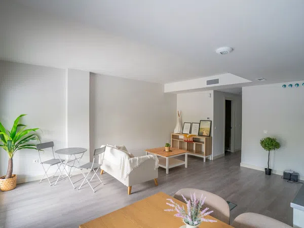 Piso en calle Alvaro Mutis, 2