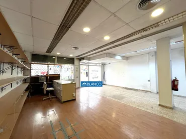Local comercial en L'Hospitalet de Llobregat - Foto 1