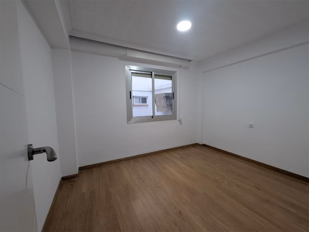 Piso en  Carrer de Mariano de Cavia 25 - Foto 6