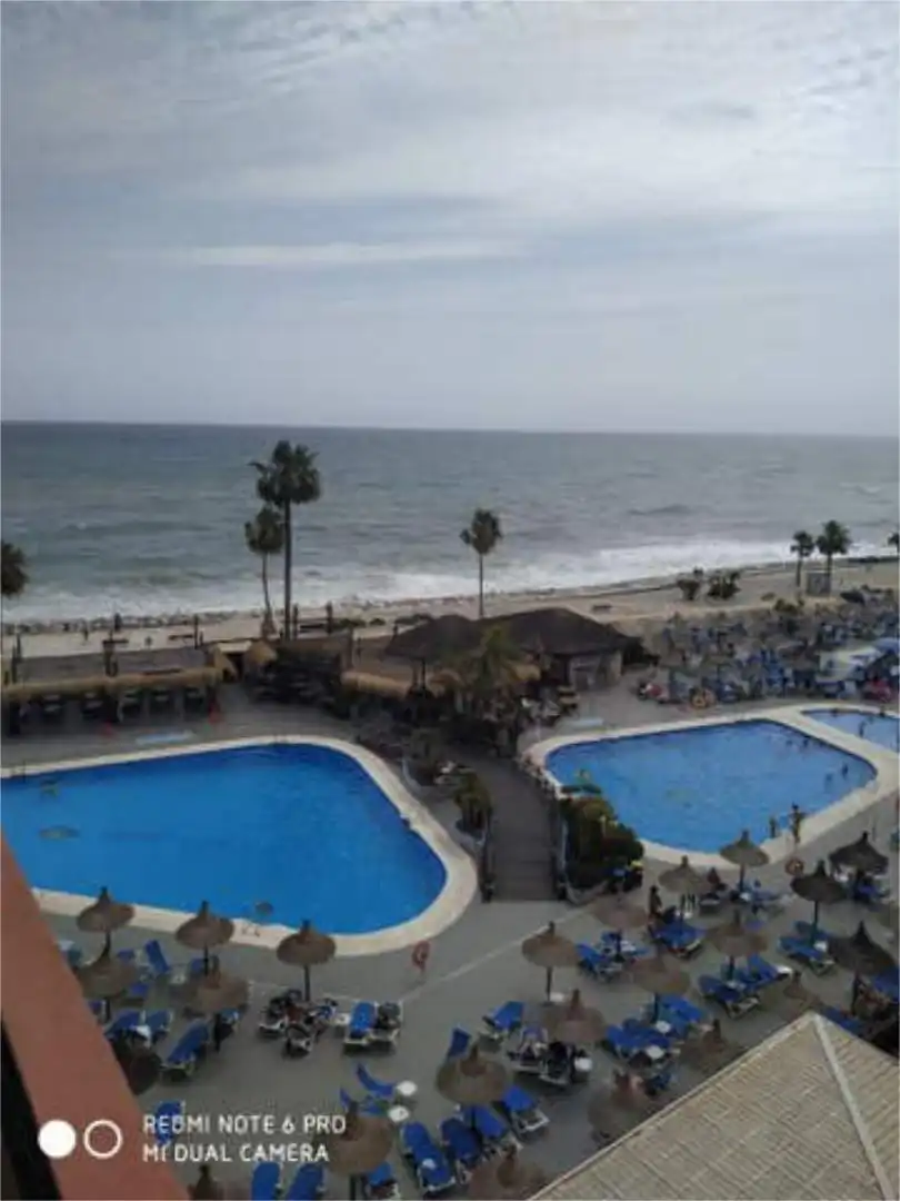 Apartamento en Playa. Benalmádena.  Málaga - Foto 2