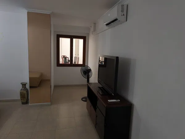 Piso en calle de Ramon Muntaner, 48 - Foto 3