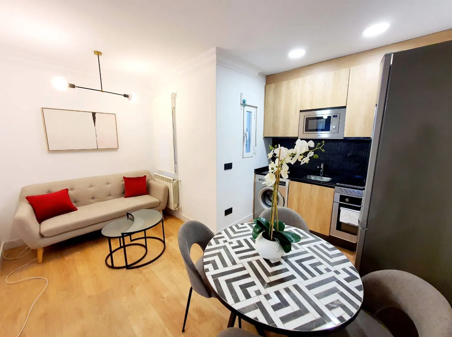 Estudio en calle de Saavedra Fajardo, 20 - Foto 1