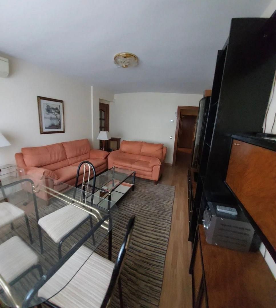 Piso en  Avenida Pablo Picasso 25 - Foto 13