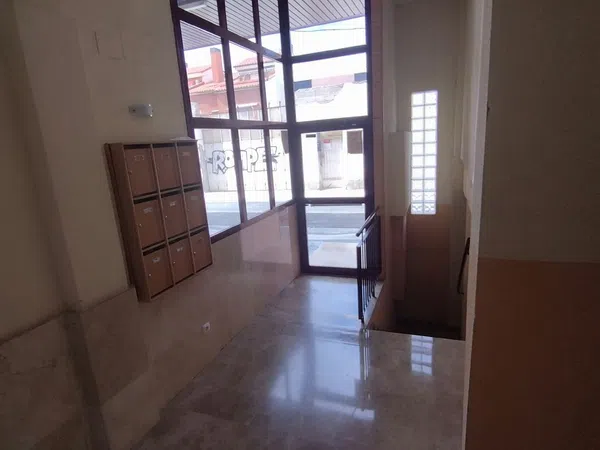 Piso en Calle de los Pirineos, 7, Barrio de la Paz - Foto 2