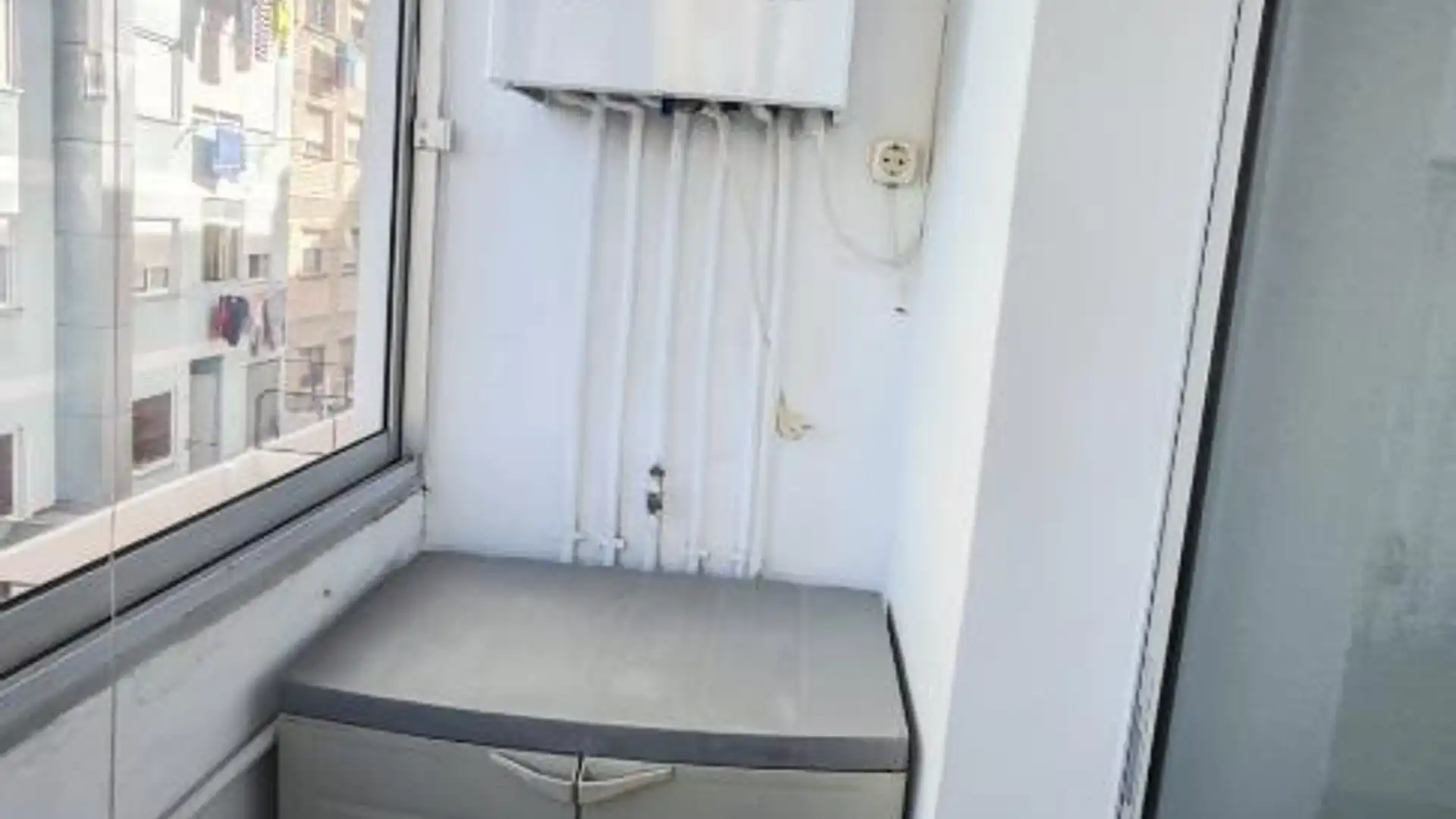 Piso en  Calle de Venecia 8 - Foto 14