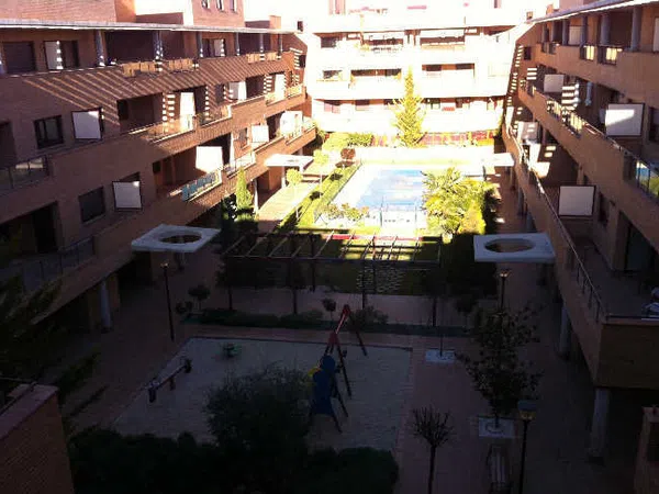 Piso en Calle Víctor Aceituno, 1 - Foto 1