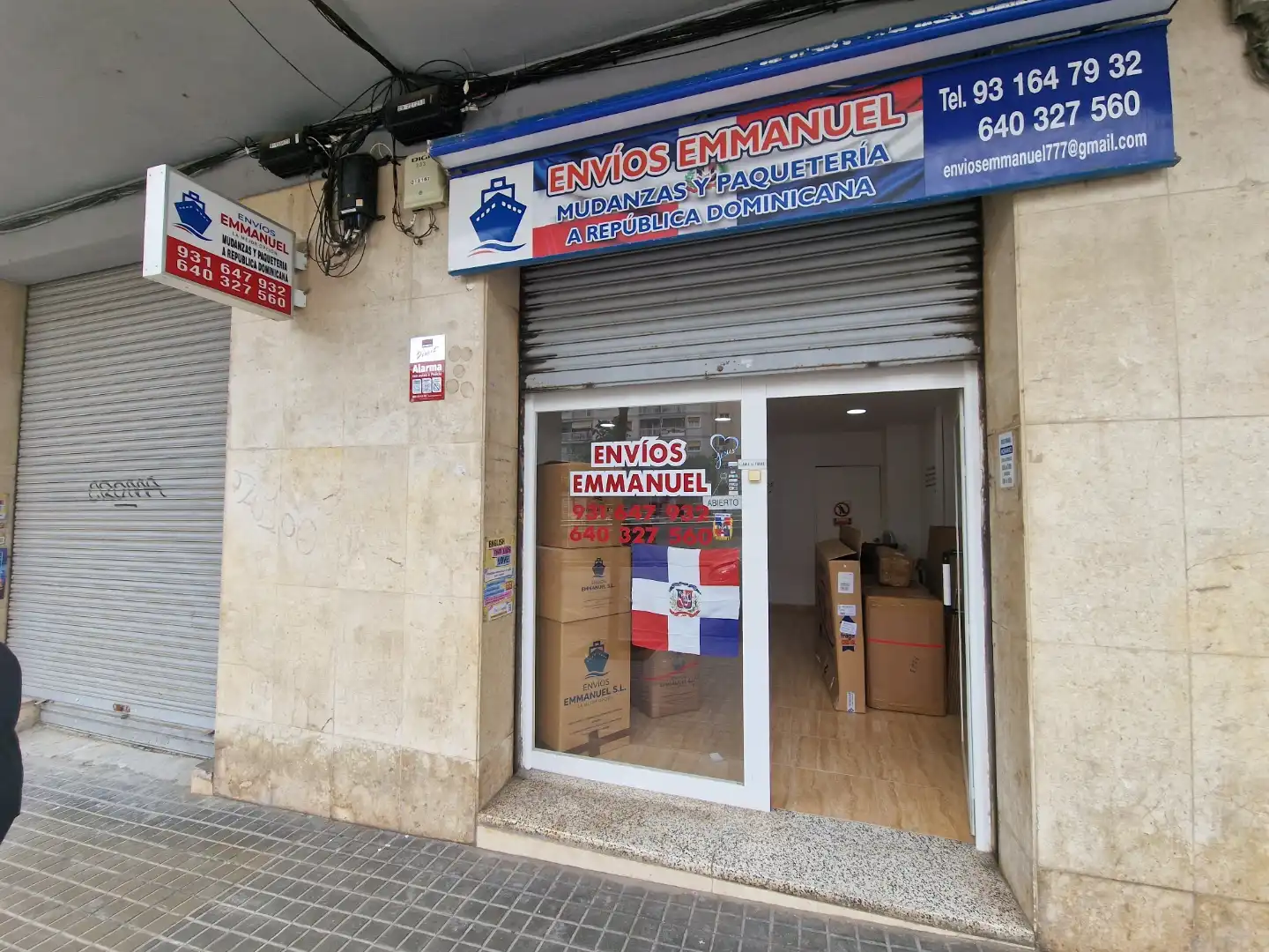 Local comercial en  Avinguda Miraflores 65 - Foto 2