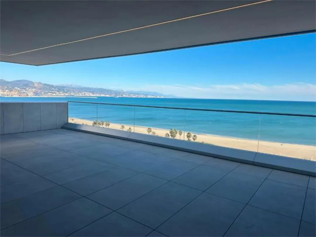 Piso en Martin Carpena - Foto 2