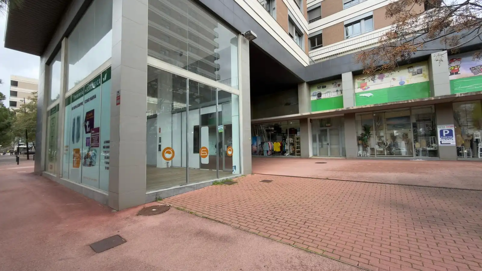 Local comercial en  Carrer Ernest Lluch 9 - Foto 12