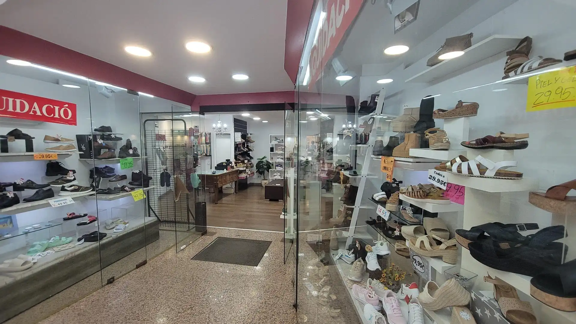 Local comercial en  Calle L'Hospitalet de Llobregat - Foto 9