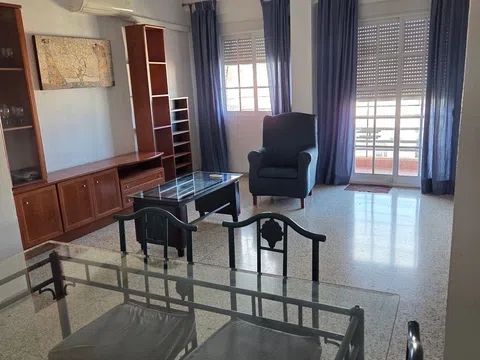 Piso en calle Luis Montoto, 150