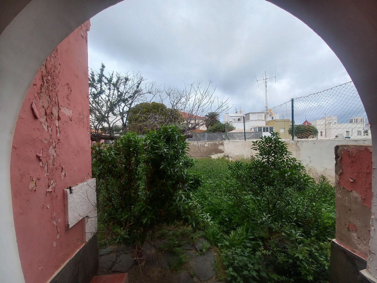 Casa independiente en Barrio Ciudad Jardín - Foto 32