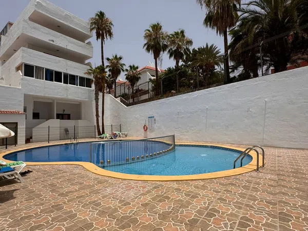 Estudio en avenida Santiago Puig, 7