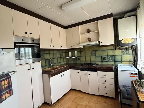 Piso en Calle de Ramon Albó, 26, Campoamor - Foto 3