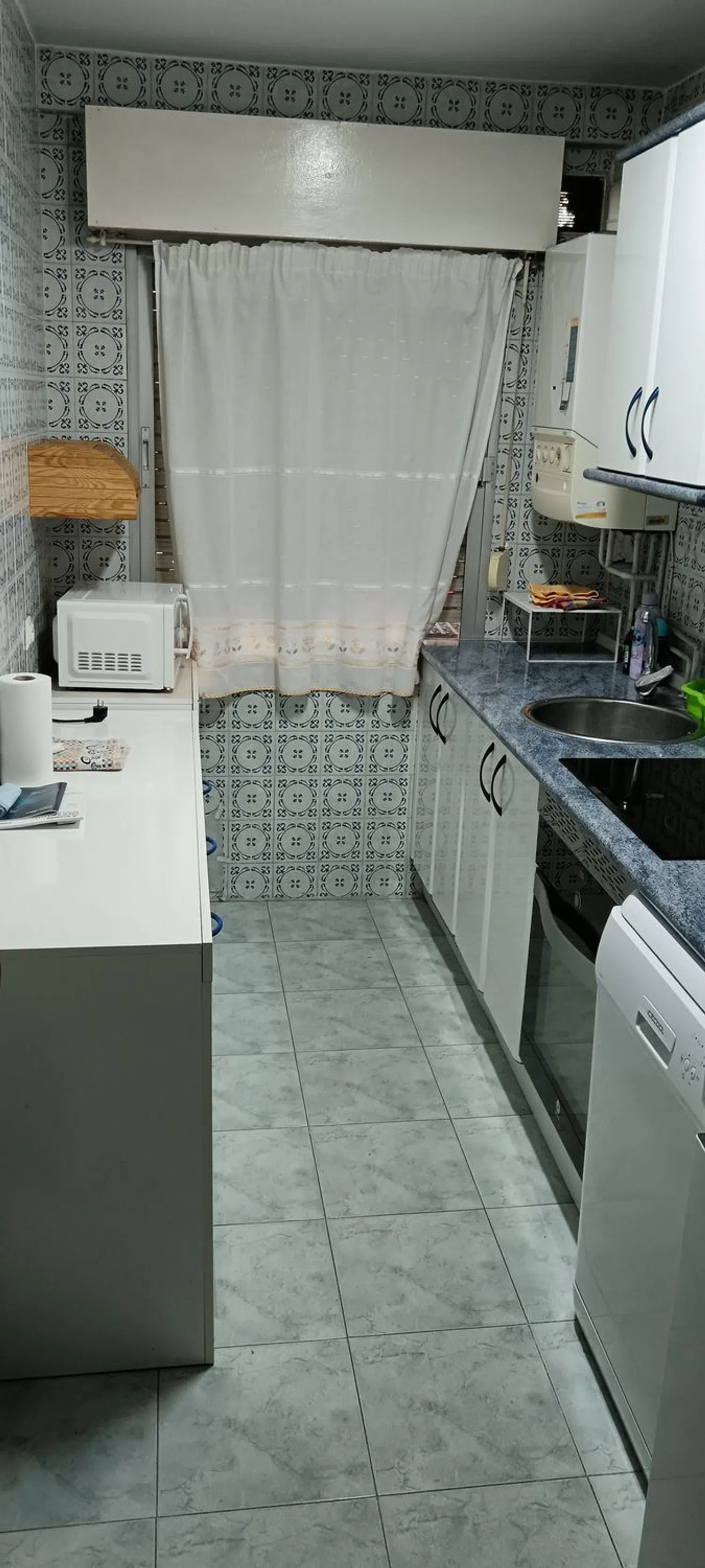 Piso en La Alhóndiga - Foto 8