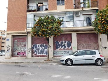 Local comercial en  Plaça del Poeta Salvador Rueda 9 - Foto 4