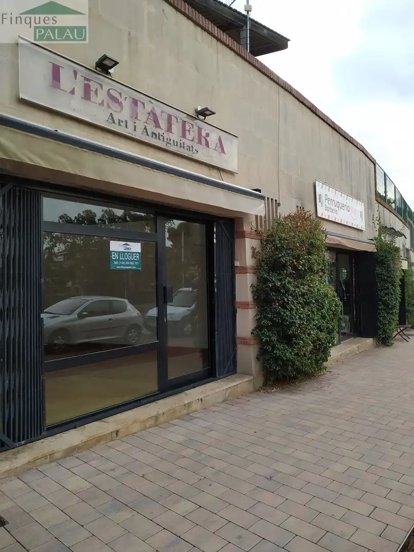Local comercial en Sant Just Desvern - Foto 10