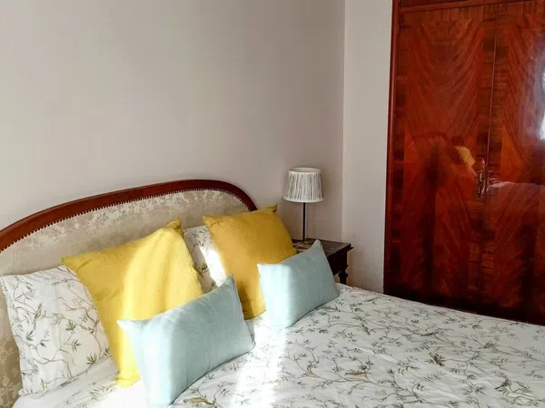 Piso en calle de la Reina Maria Cristina, 52 - Foto 13