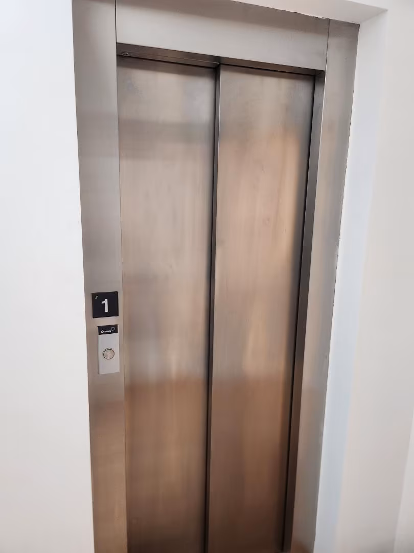 Apartamento en  Calle Jorge de Montemayor 3 - Foto 13