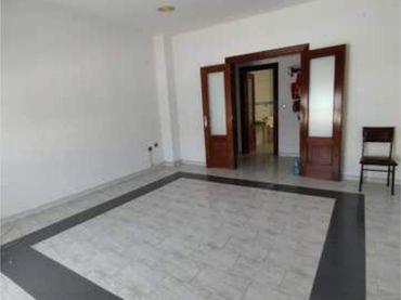 Piso en Zona ayuntamiento - Foto 1