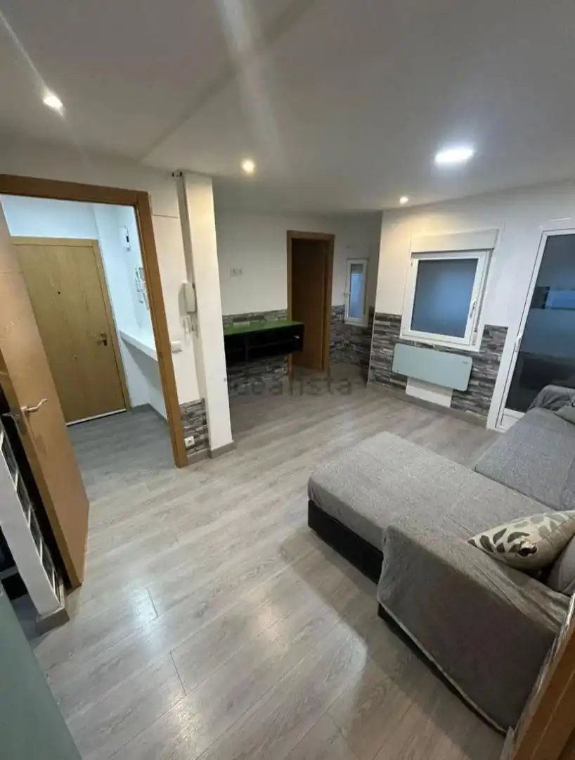 Piso en  Plaza de Burgo de Ebro 4 - Foto 1