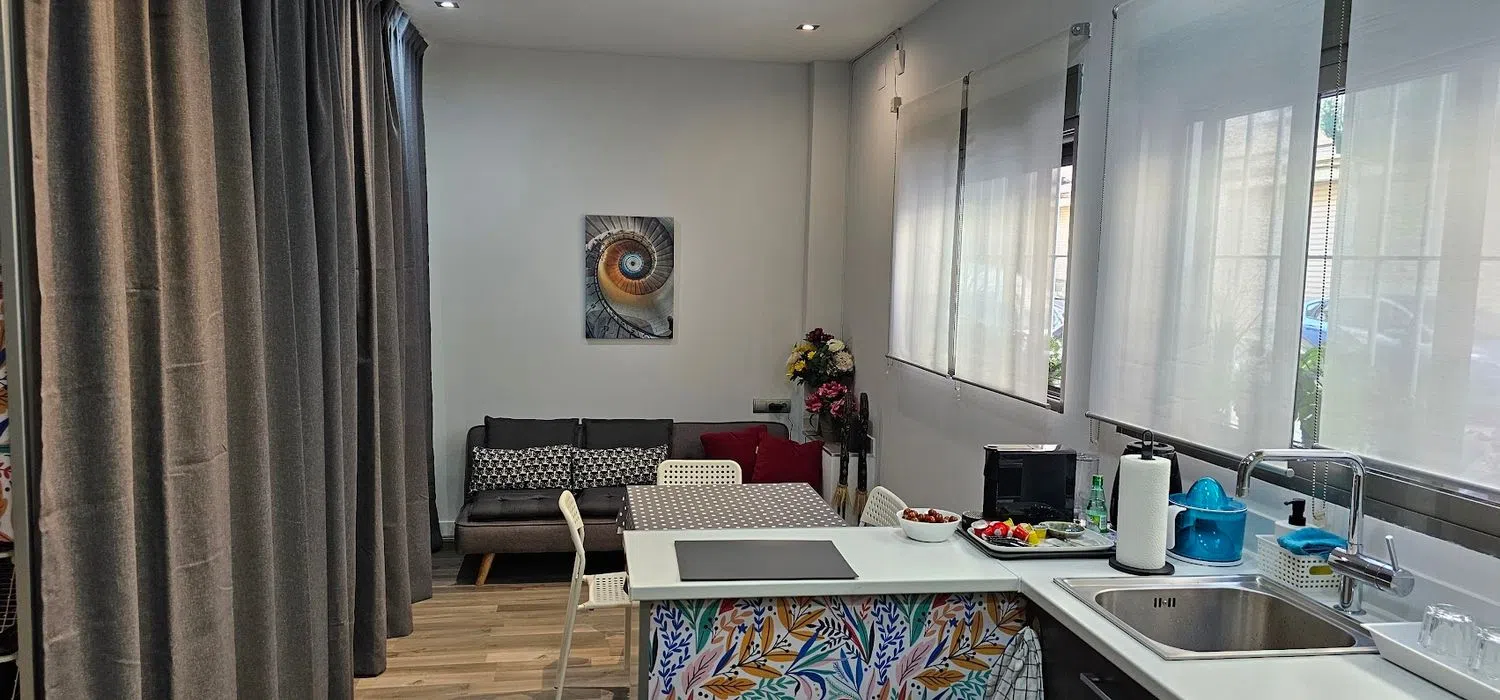 Estudio en calle de Montitxelvo, 21 - Foto 3