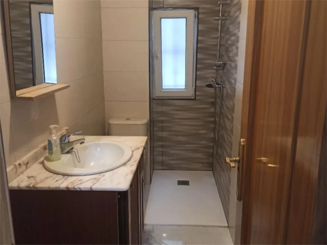 Piso en  Calle Arzobispo Guerrero 19 - Foto 8