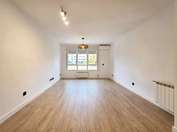 Piso en avenida de Niceto Alcalá Zamora, 19