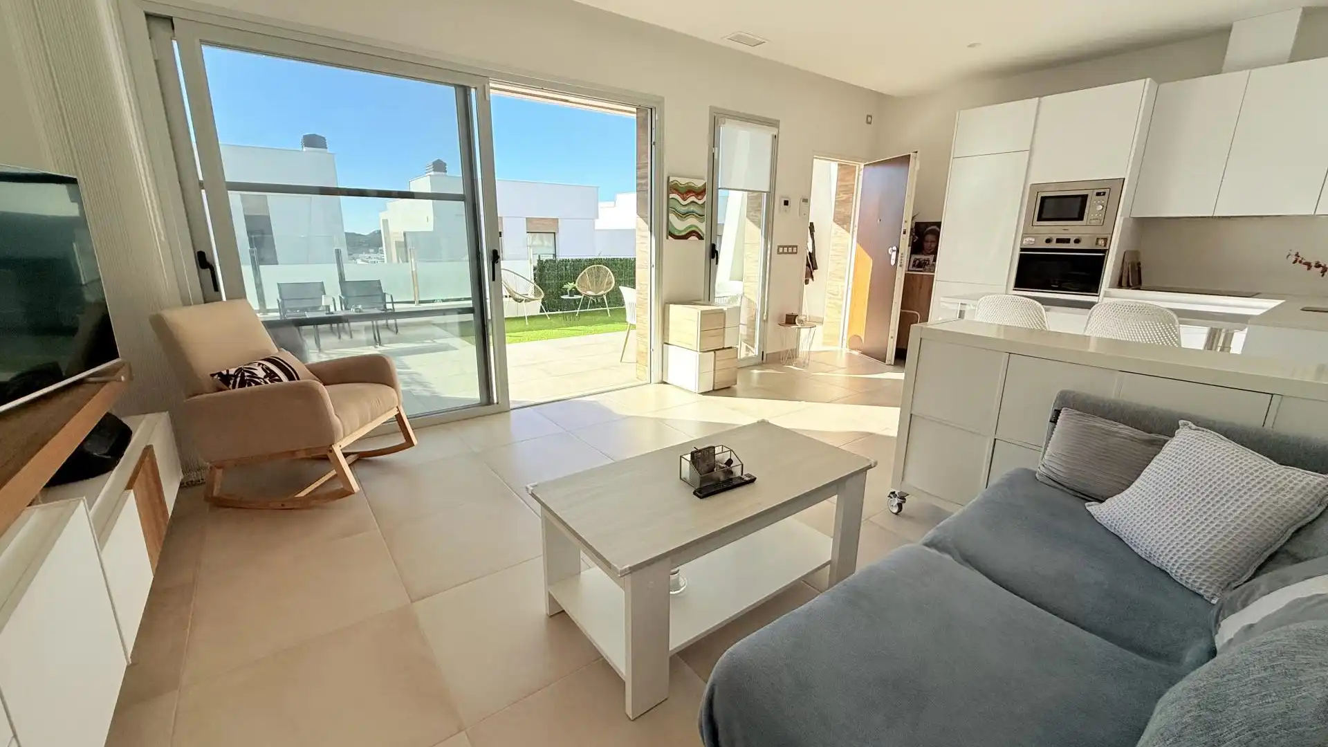 Planta baja en  Carrer d'Equador 22 - Foto 9