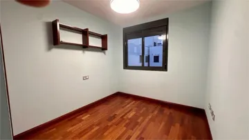 Piso en Carlos III - Foto 8