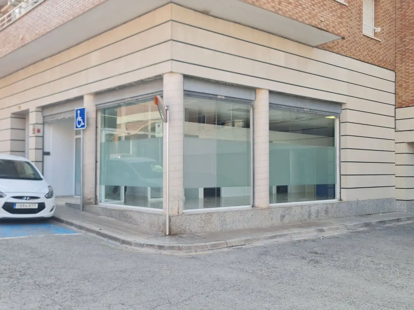 Local comercial en  Carrer Jacint Verdaguer 32 - Foto 80