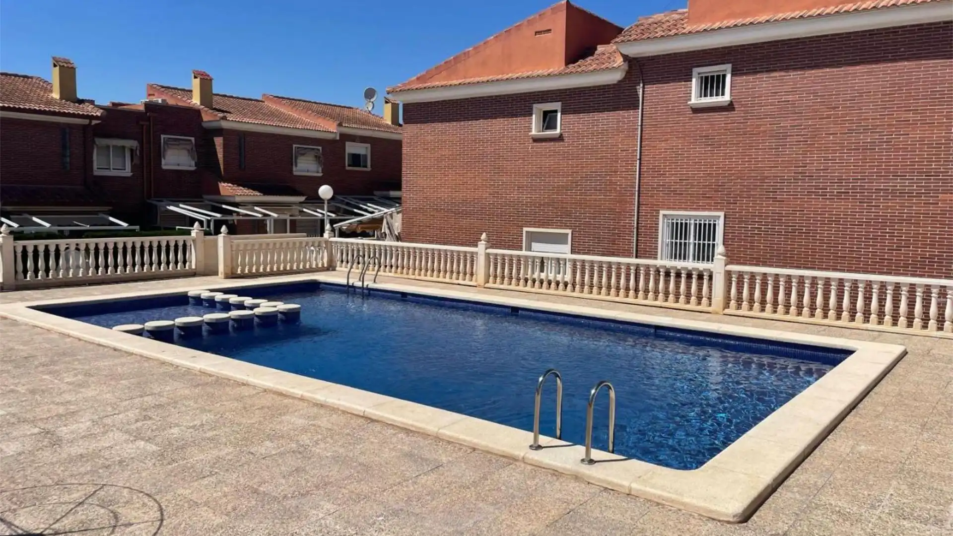 Piso en  Calle Logroño 19 - Foto 2