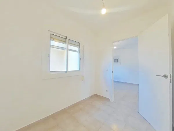 Piso en Barrio Lloreda - Foto 10