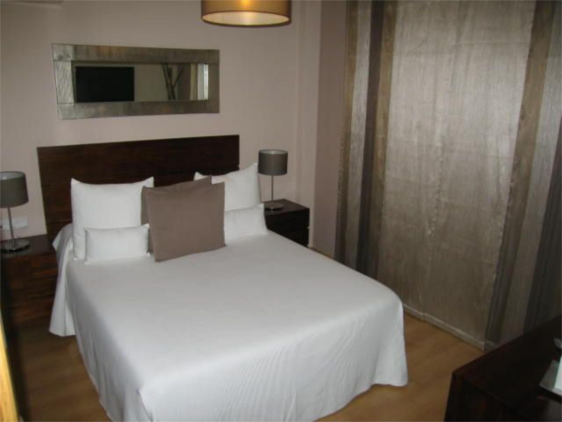 Piso en  Calle José Calderón 60 - Foto 1