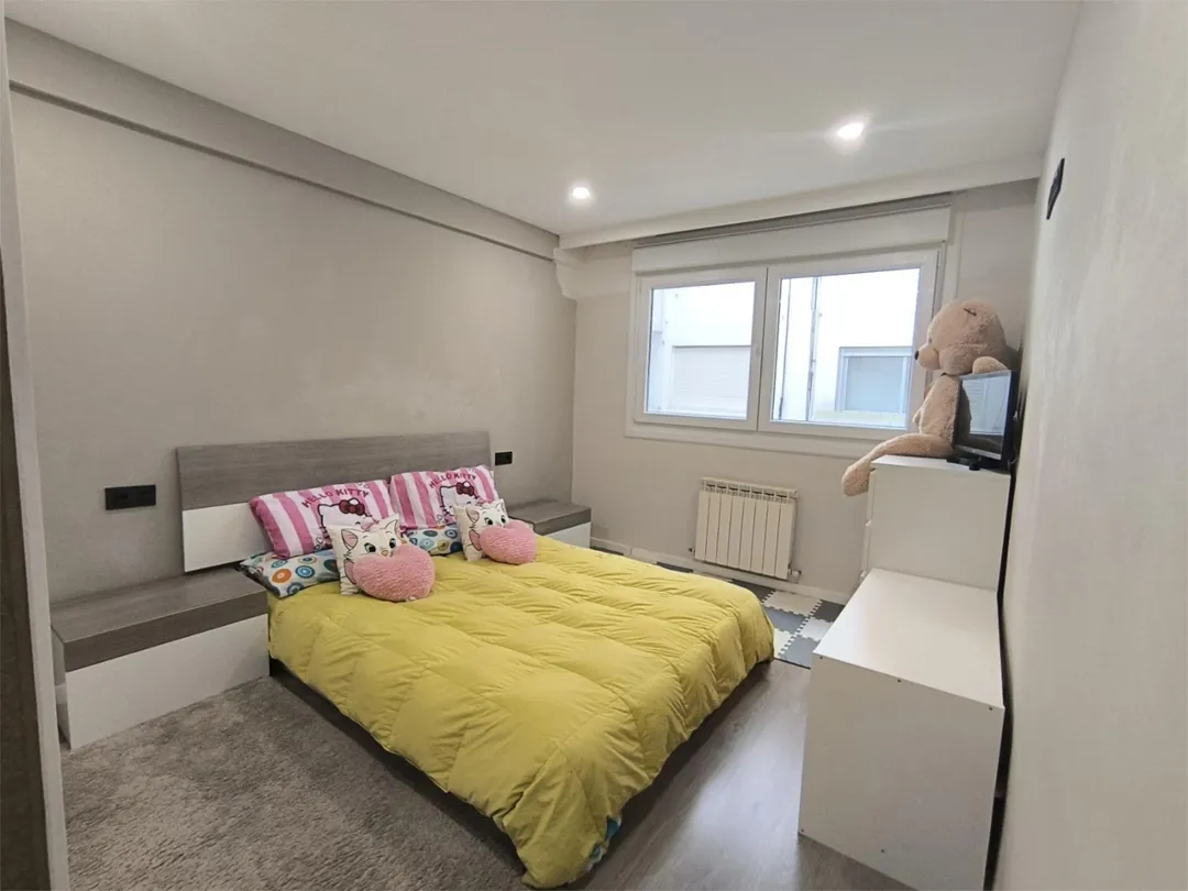 Piso en  Rúa do Conde de Torrecedeira 60 - Foto 11