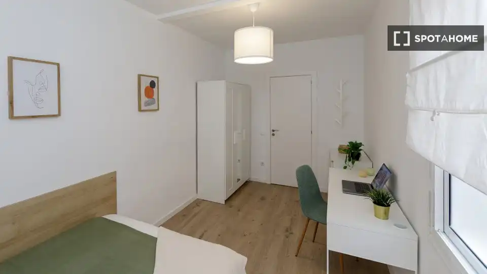 Piso en L'Hospitalet de Llobregat - Foto 2
