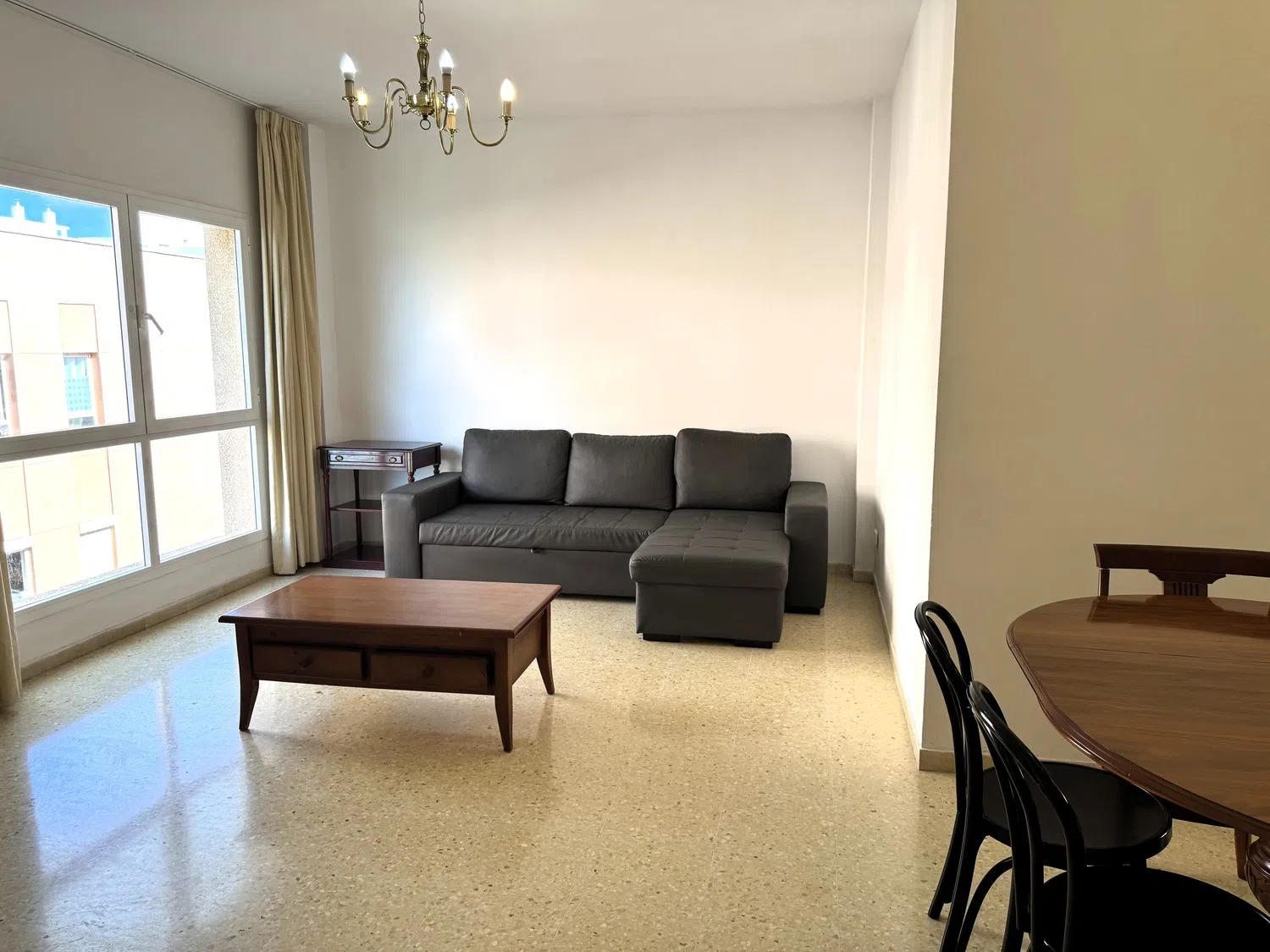 Piso en calle Fondos de Segura, 21 - Foto 1