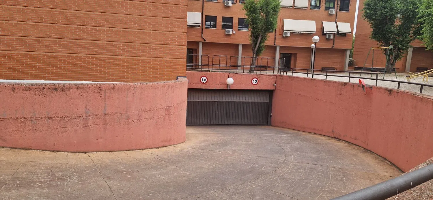 Piso en rafaela aparicio, 14 - Foto 2