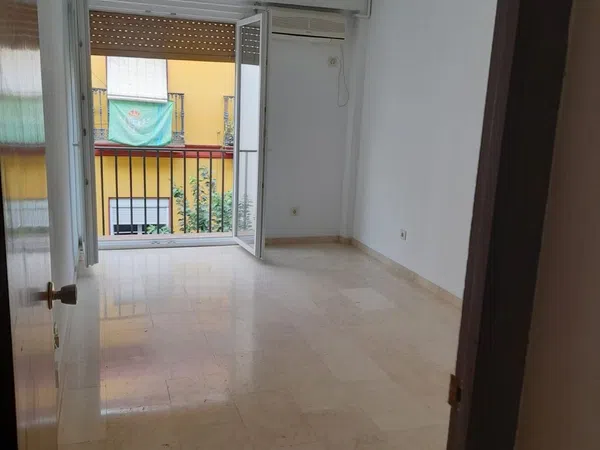 Piso en calle Gravina, 13