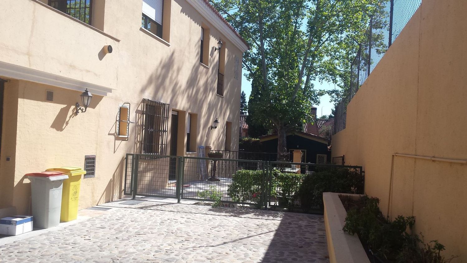 Casa independiente en calle zenit, 3