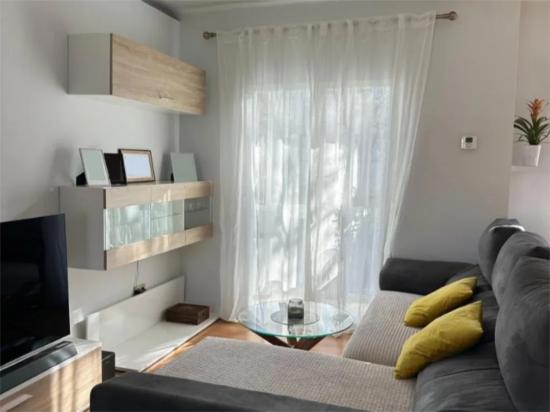 Piso en  Calle de Enrique de Ossó 11 - Foto 2