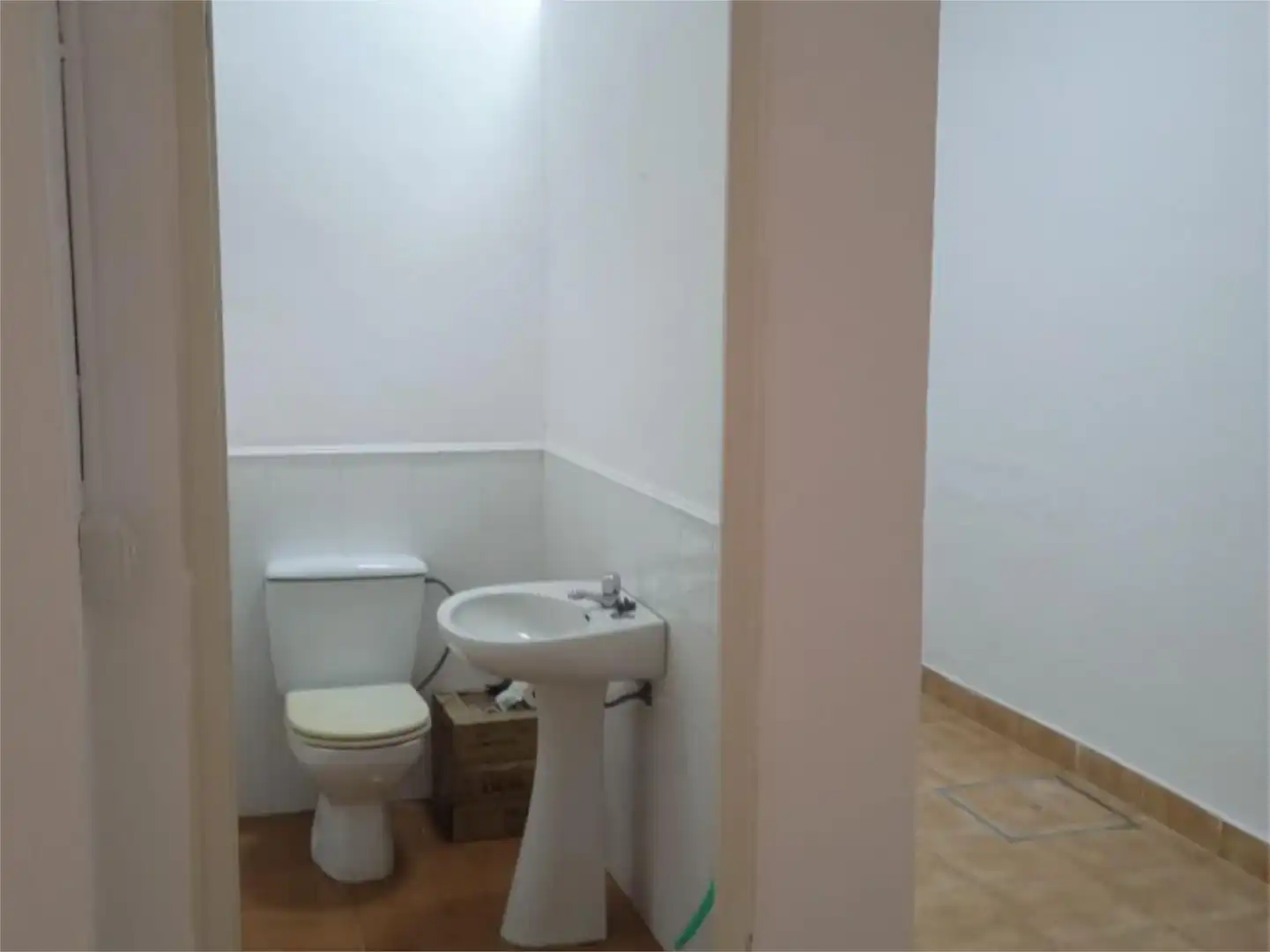 Local comercial en  Calle Guadalimar 13B - Foto 4