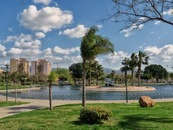 Piso en Plaza Valentin Ortigosa, Los Guindos - Parque Mediterráneo - Santa Paula - Foto 10