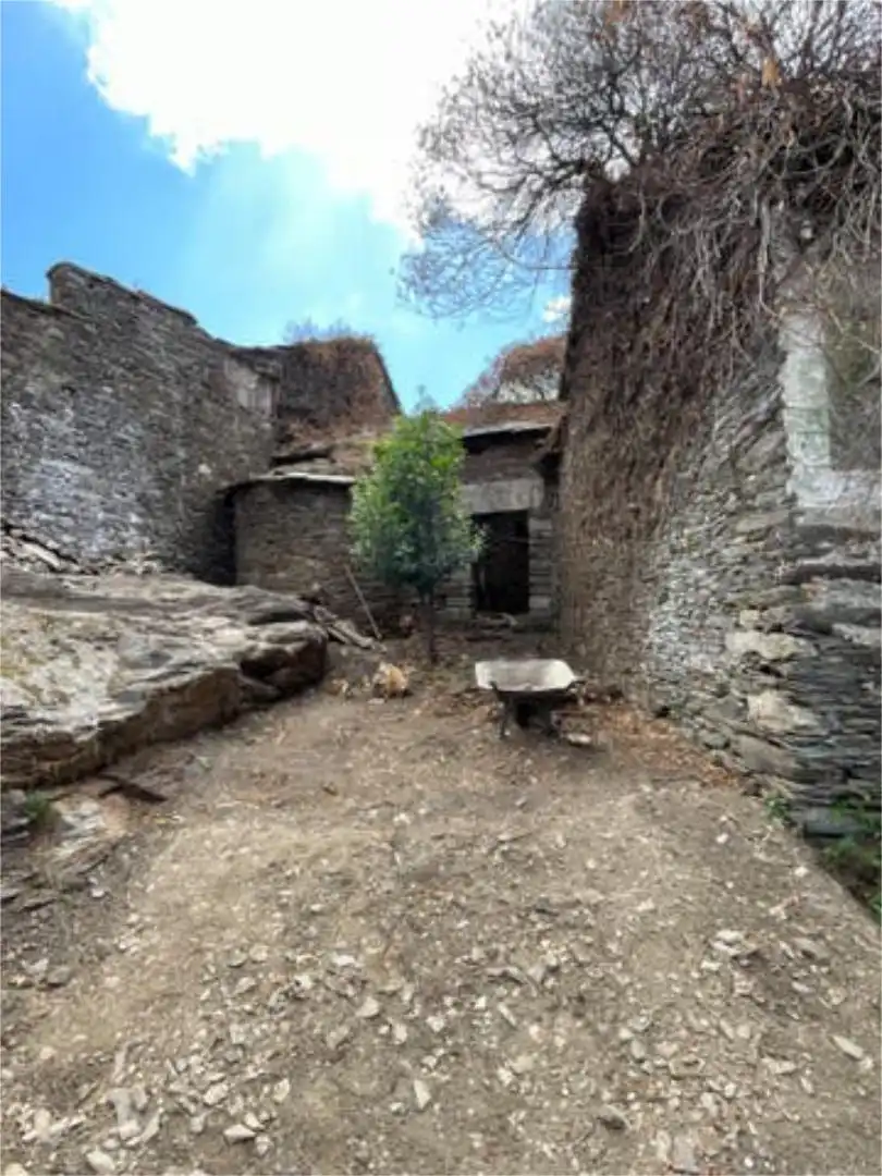 Chalet en Begonte - Foto 3