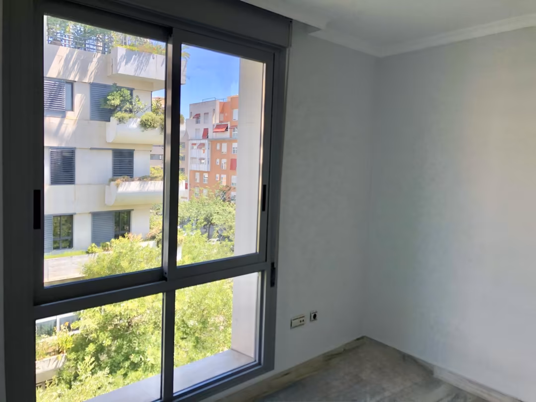 Piso en  Avenida de la Buhaira 23 - Foto 10