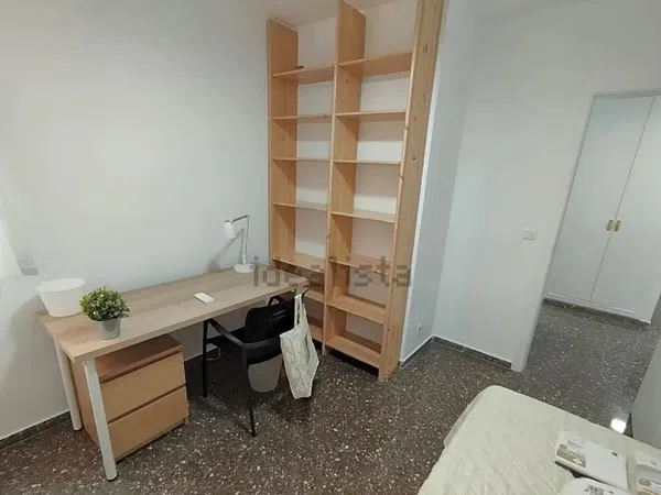 Piso en Calle de l'Explorador Andrés, Ciutat Jardí - Foto 4