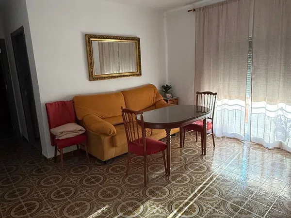Piso en Carretera de Málaga, 80 - Foto 1