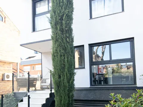 Chalet pareado en calle Vitoria, 14 a