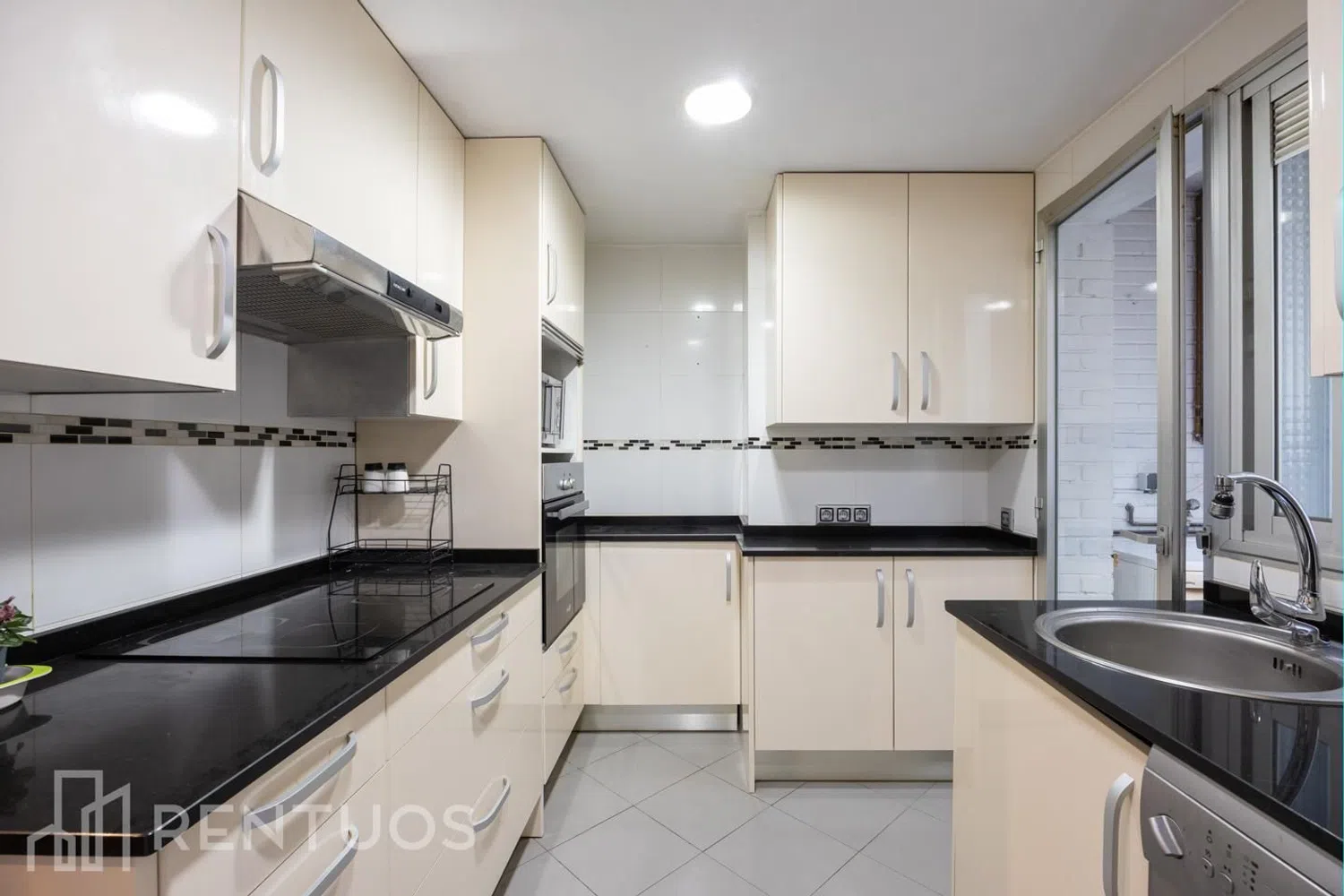 Piso en calle de Ramón Gómez de la Serna - Foto 20