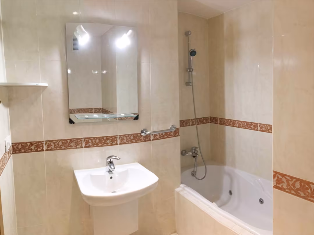 Piso en  Rúa Mendaña de Neyra 28 - Foto 7